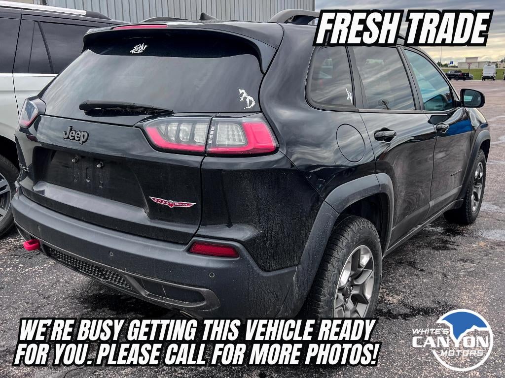 Used 2019 Jeep Cherokee Trailhawk with VIN 1C4PJMBX6KD198320 for sale in Spearfish, SD