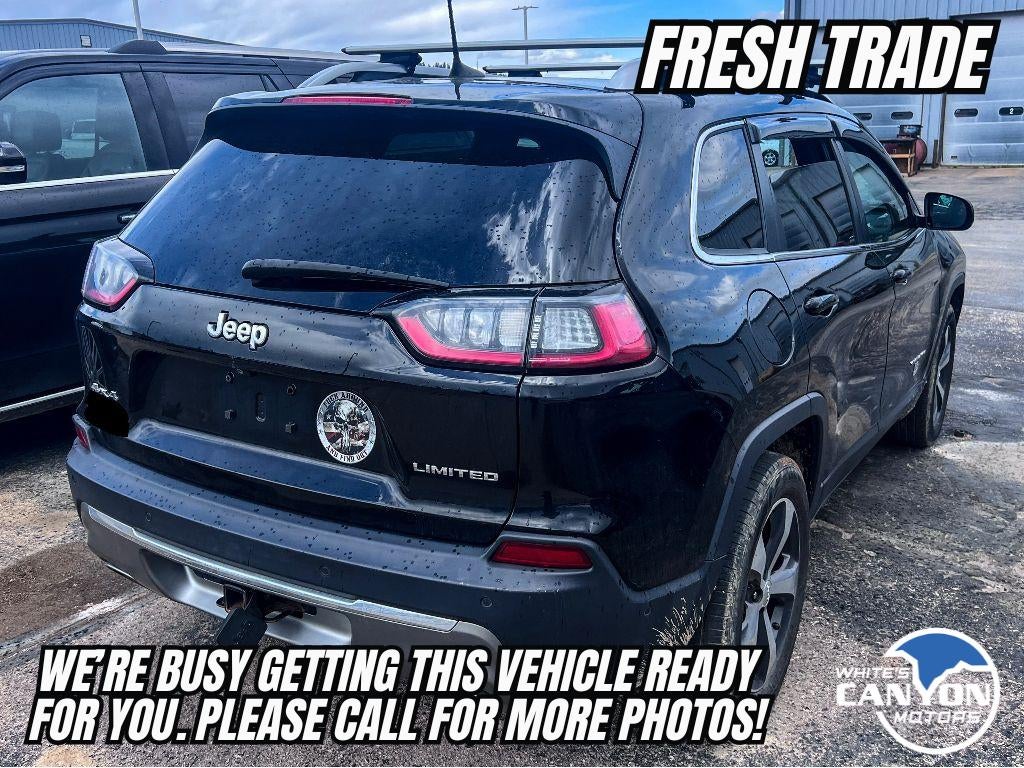 Used 2019 Jeep Cherokee Limited with VIN 1C4PJMDX1KD217479 for sale in Spearfish, SD