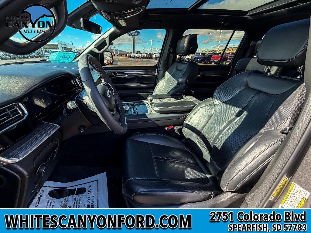 2022 Jeep Wagoneer Series III