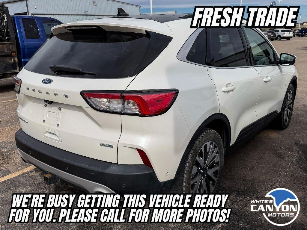 2020 Ford Escape Titanium