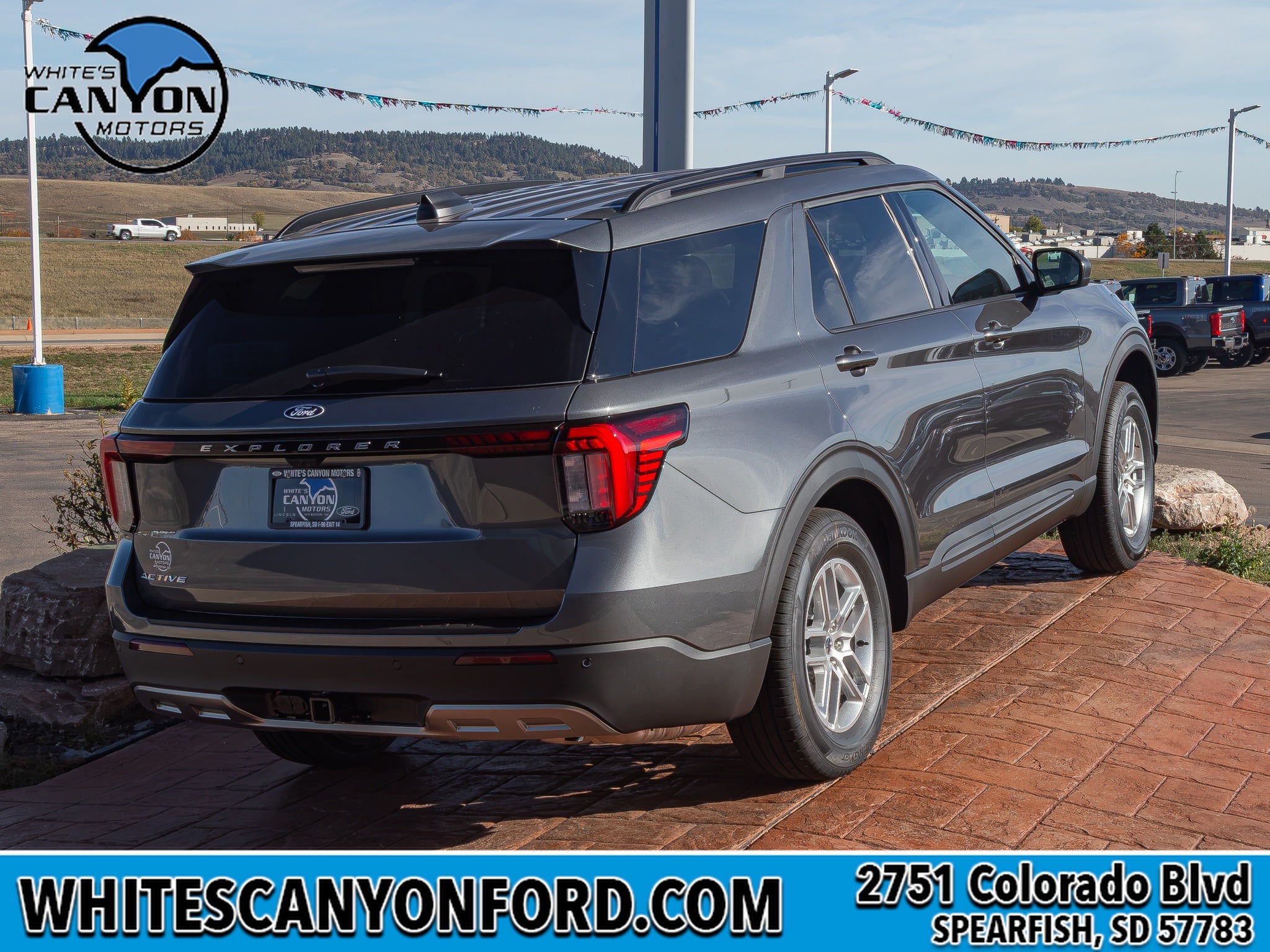 2027 Ford Explorer Active w/200A Pkg