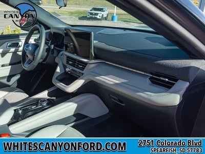 2027 Ford Explorer Active w/200A Pkg
