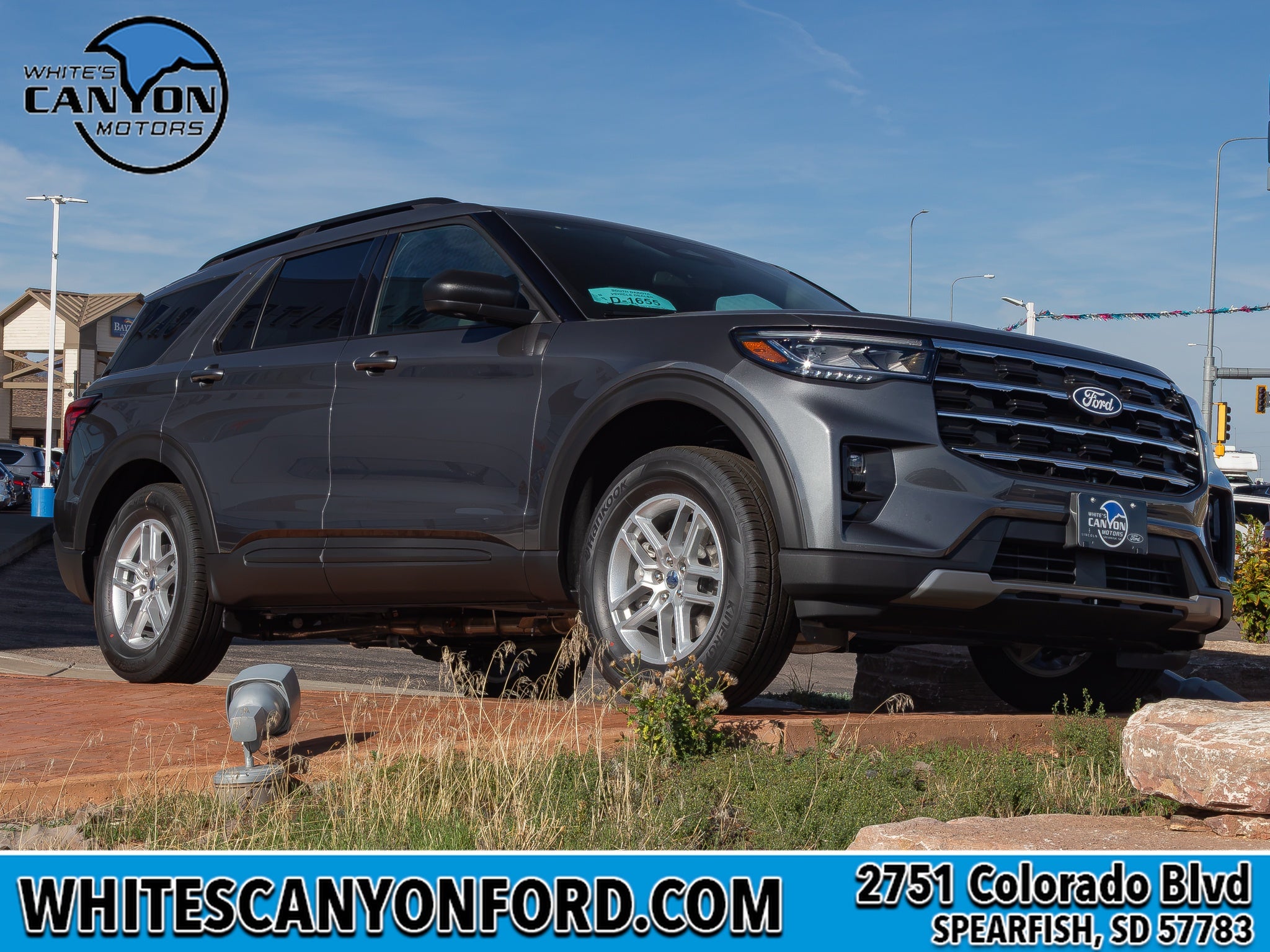 2027 Ford Explorer Active w/200A Pkg
