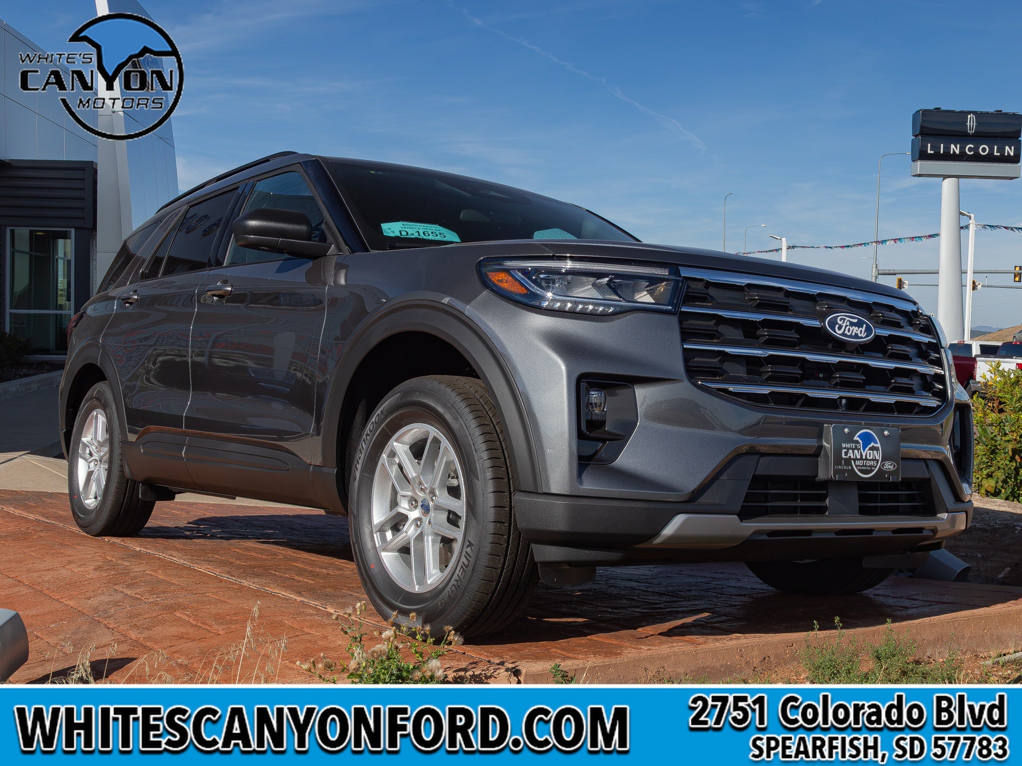 2027 Ford Explorer Active w/200A Pkg