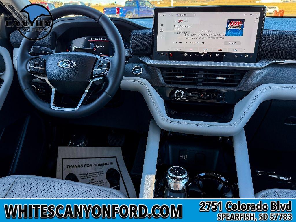 2026 Ford Explorer Platinum