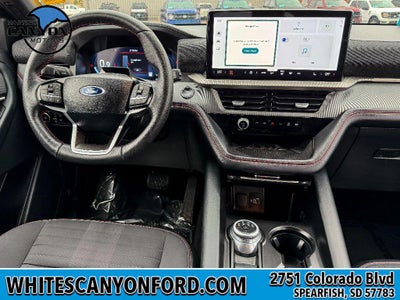 2025 Ford Explorer ST-Line
