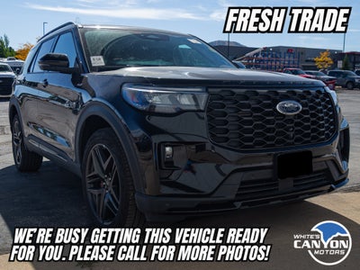 2025 Ford Explorer ST-Line