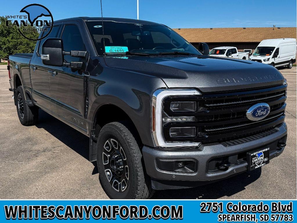 2025 Ford F-250 Super Duty Platinum