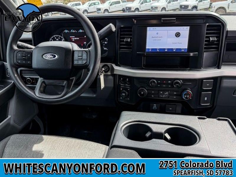2025 Ford F-350 Super Duty XL