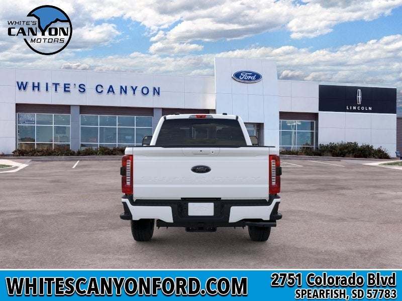 2026 Ford F-350 Super Duty LARIAT