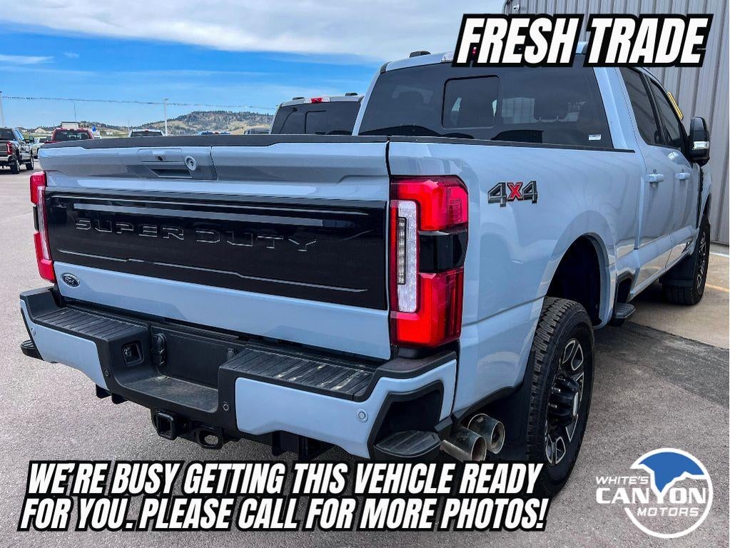 2025 Ford F-350 Super Duty Platinum