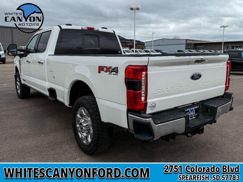 2024 Ford F-350 LARIAT