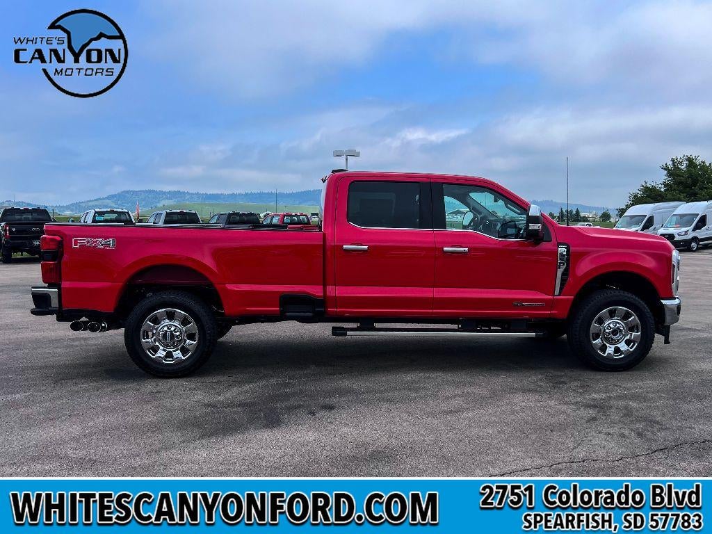 2025 Ford F-350 LARIAT
