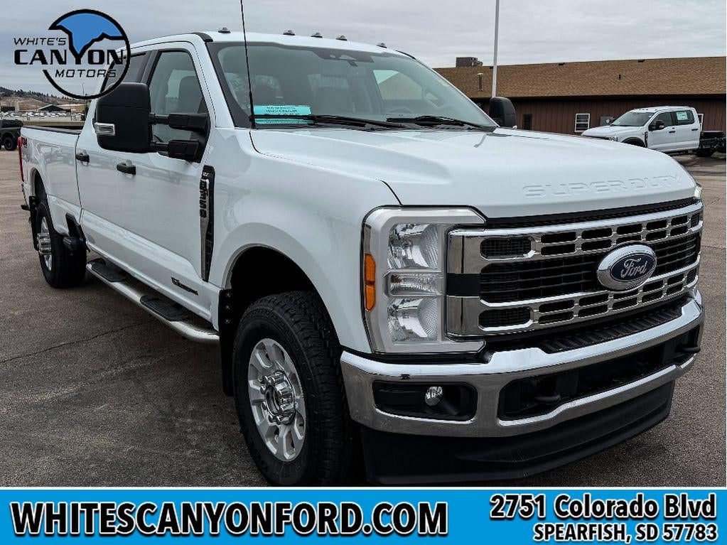 2023 Ford F-350 XLT