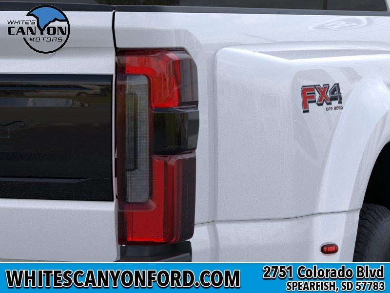 2026 Ford F-350 Super Duty Platinum