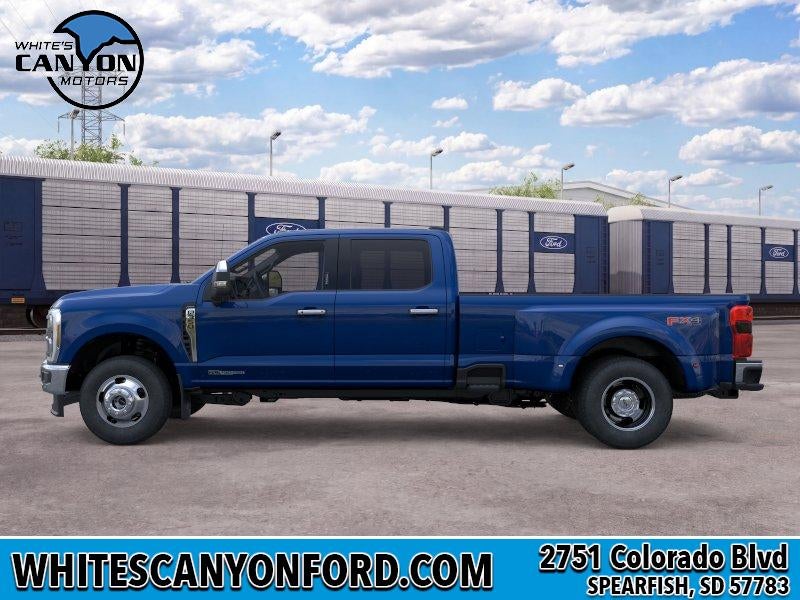 2026 Ford F-350 Super Duty LARIAT