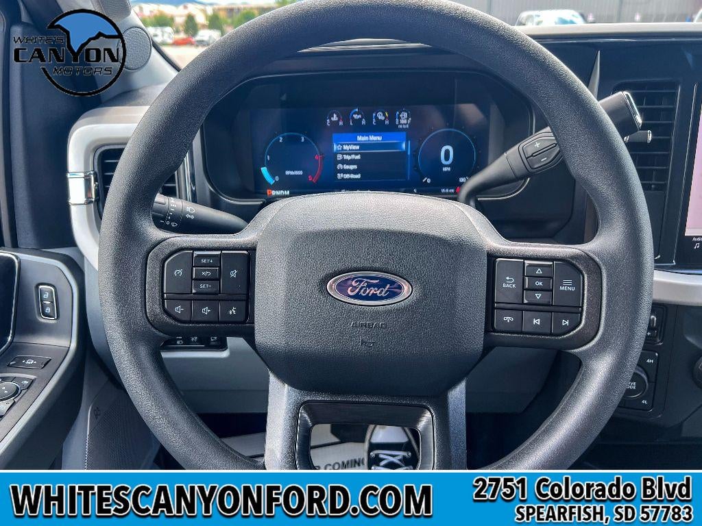 2026 Ford F-350 Super Duty XLT