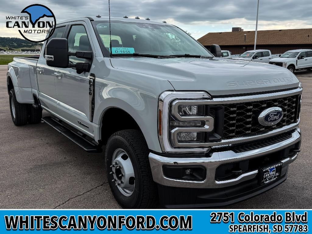 2026 Ford F-350 Super Duty XLT