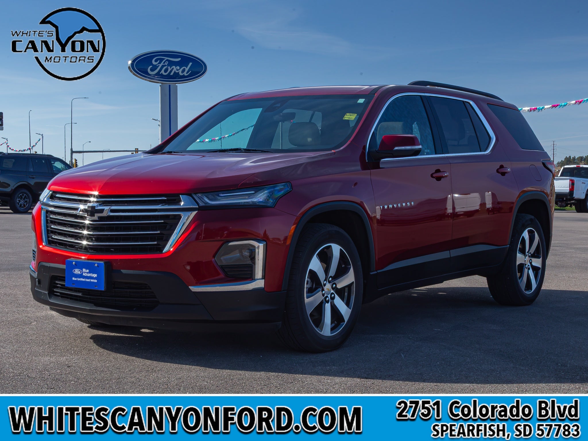 2023 Chevrolet Traverse LT Leather