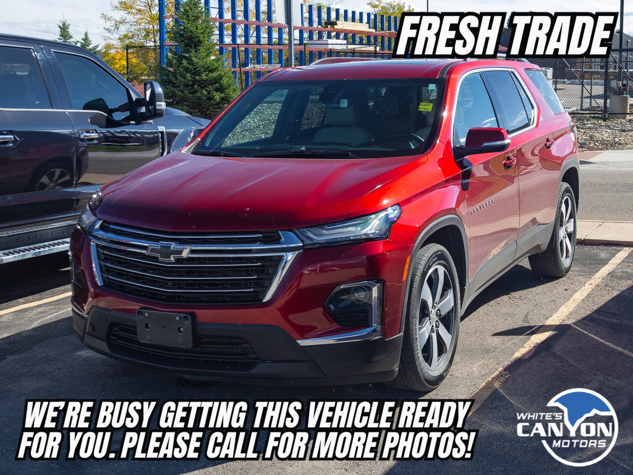 2023 Chevrolet Traverse LT Leather