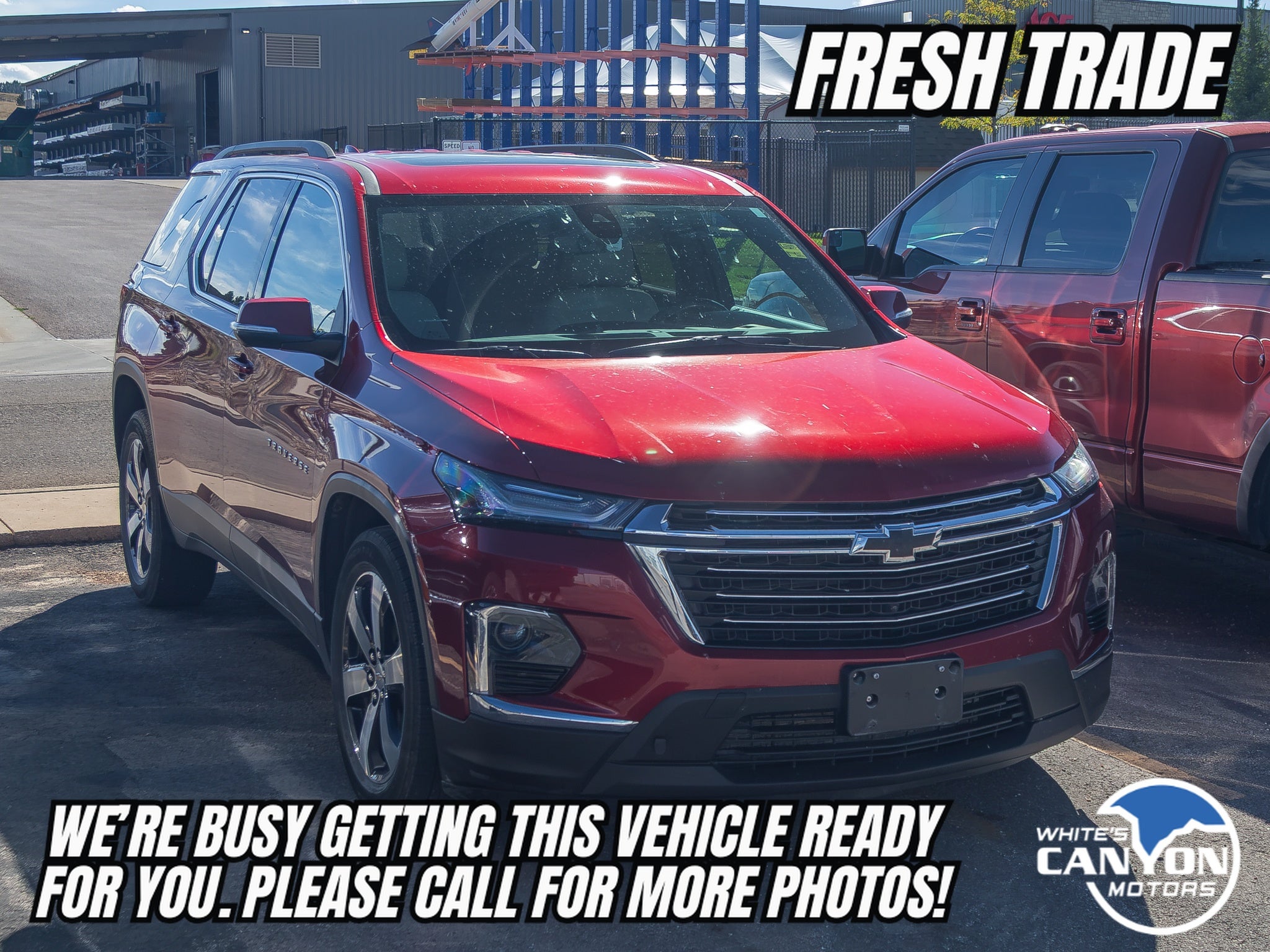 2023 Chevrolet Traverse LT Leather
