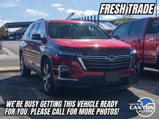 2023 Chevrolet Traverse LT Leather