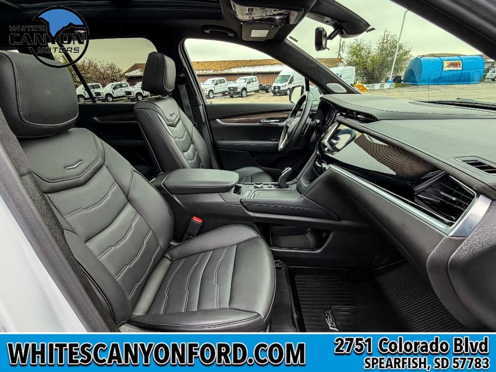 2025 Cadillac XT6 AWD Sport