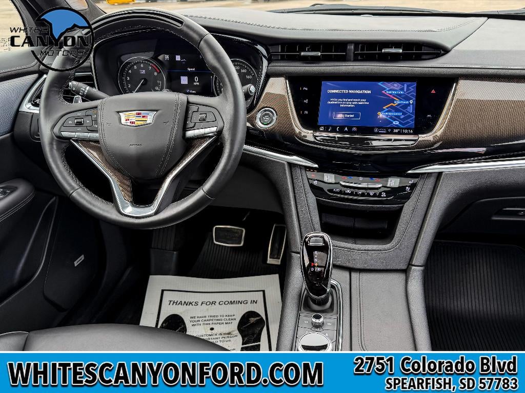 2025 Cadillac XT6 AWD Sport