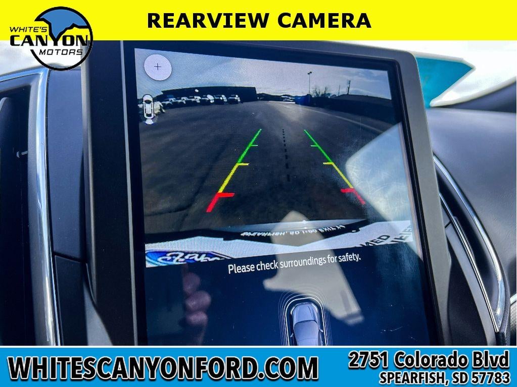 2021 Ford Edge Titanium