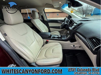 2020 Ford Edge Titanium
