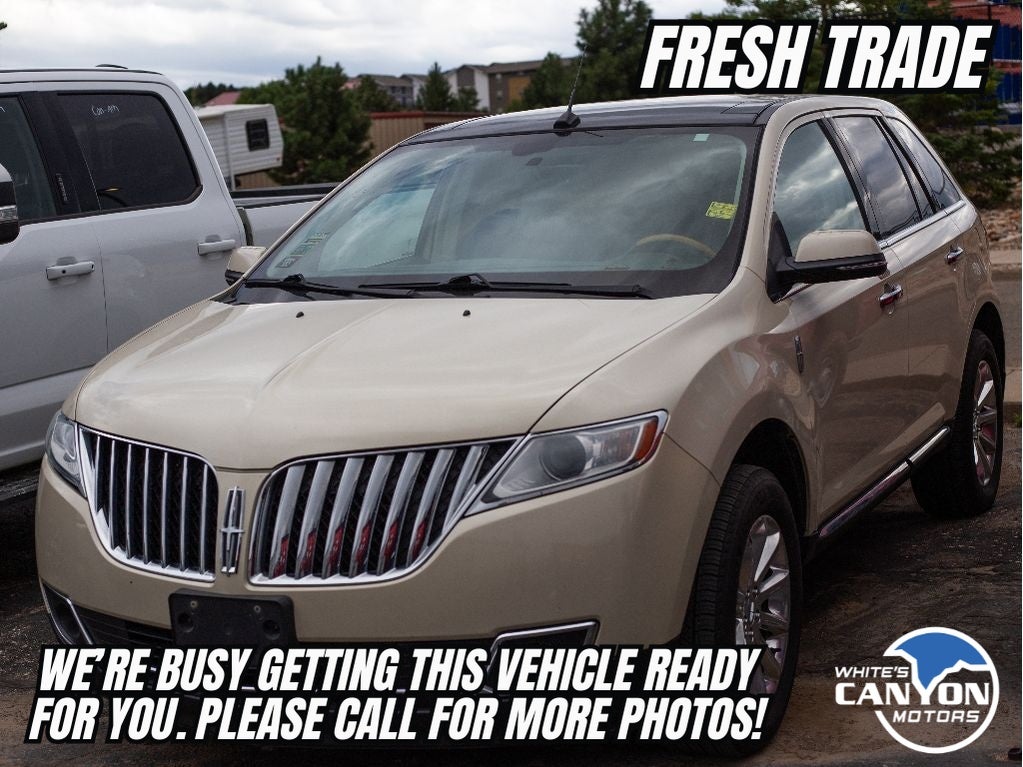 2014 Lincoln MKX Base