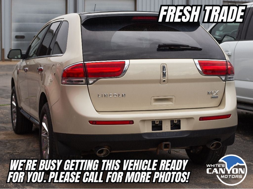 2014 Lincoln MKX Base