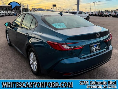 2025 Toyota Camry Hybrid LE