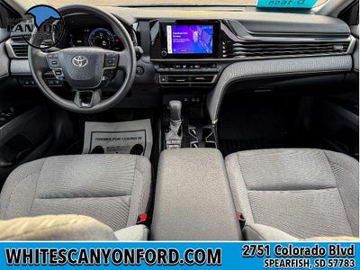 2025 Toyota Camry Hybrid LE