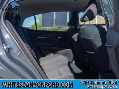 2025 Toyota Camry Hybrid LE
