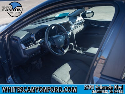 2025 Toyota Camry Hybrid LE