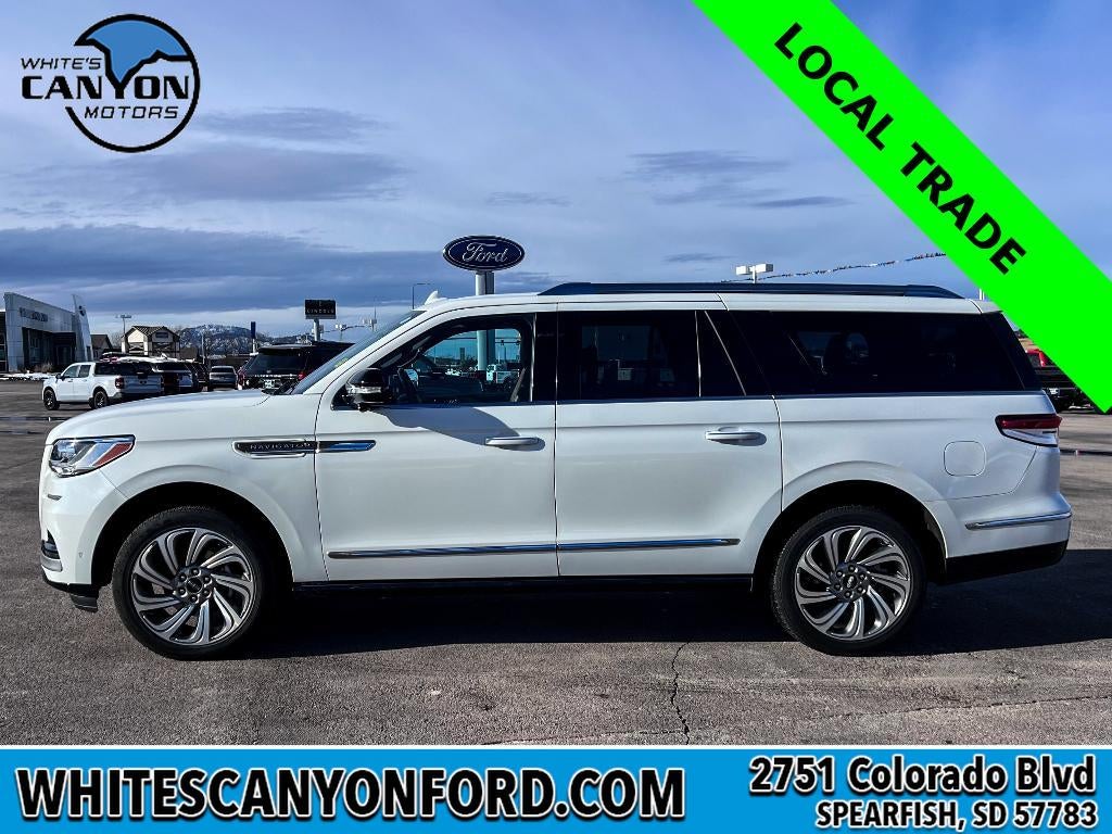 2023 Lincoln Navigator L Reserve
