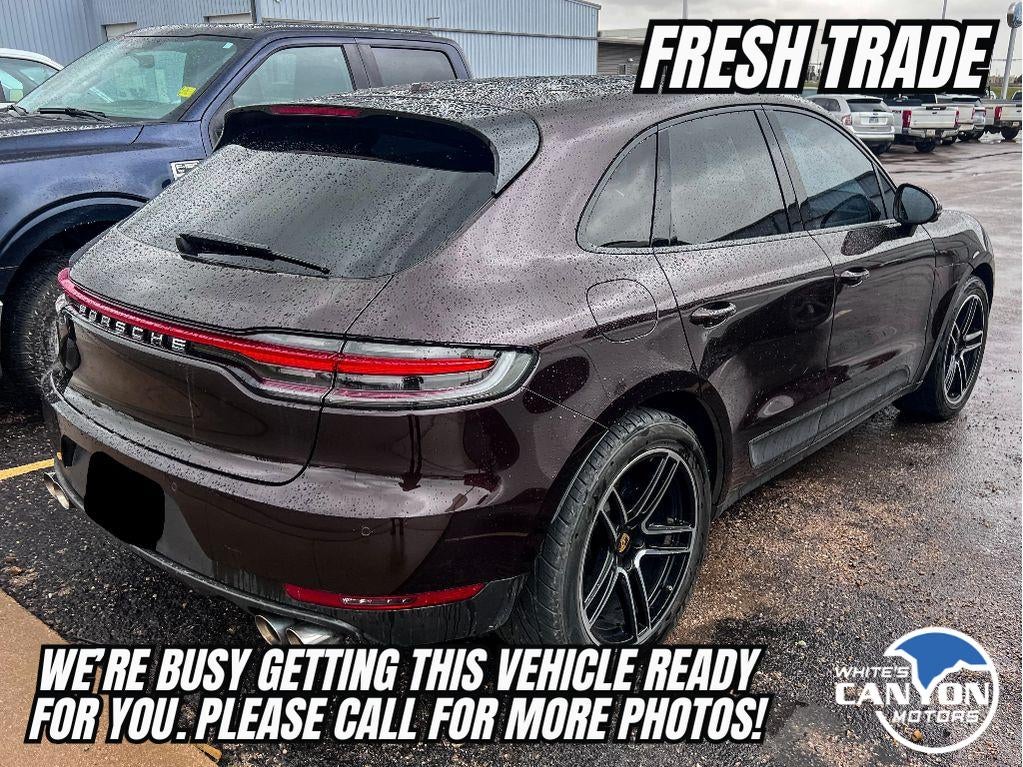 2021 Porsche Macan Base