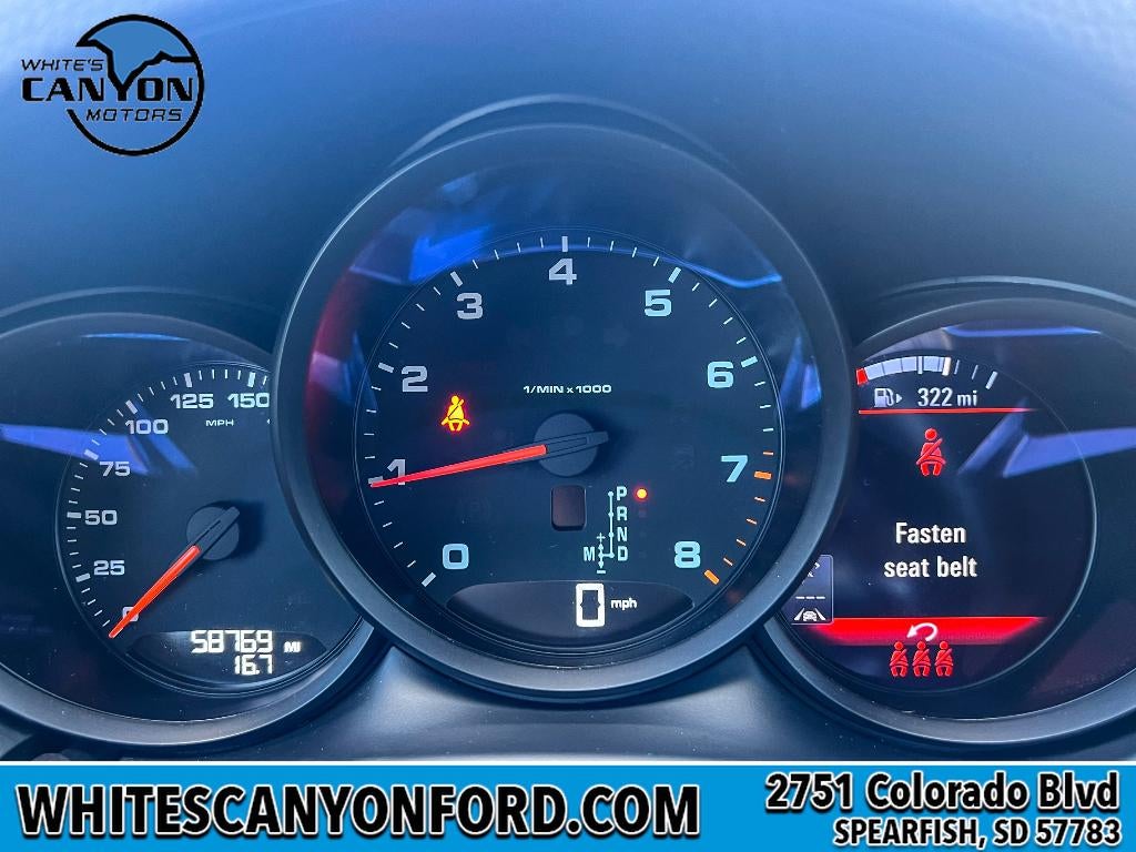 2021 Porsche Macan Base