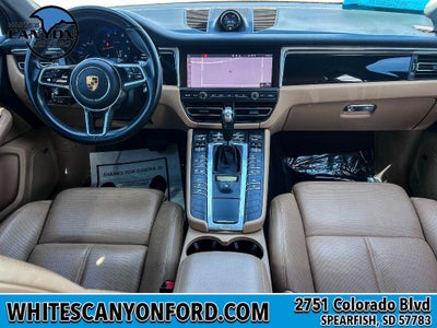 2021 Porsche Macan Base