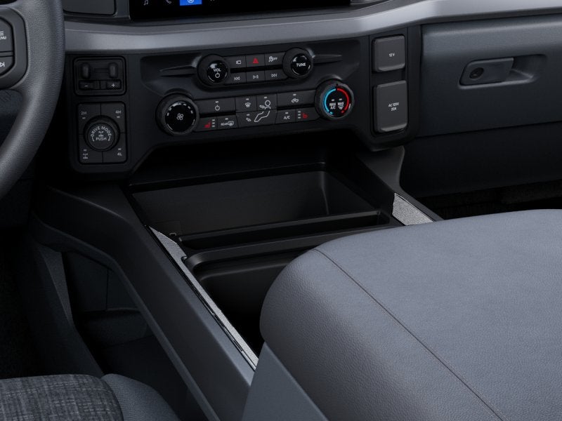 2027 Ford Super Duty F-250® XLT