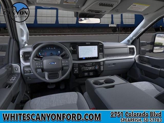 2026 Ford Super Duty F-350® XLT