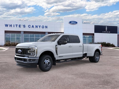 2026 Ford Super Duty F-350® Lariat®