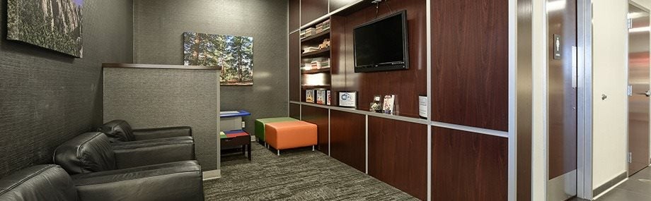 Whites Canyon Ford Waiting room